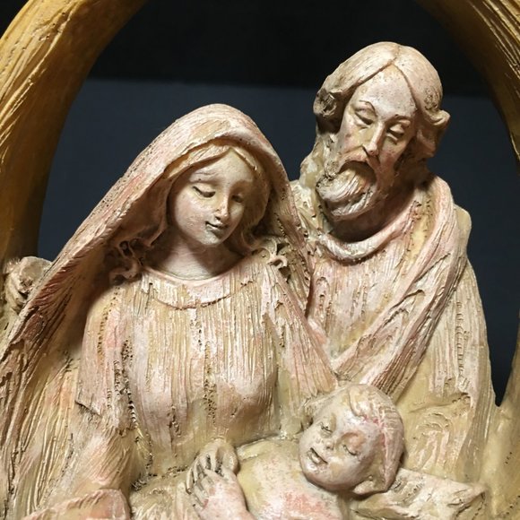 Retired Burton & Burton Holy Family Nativity - Picture 12 of 15